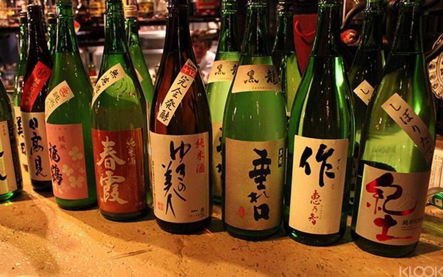 Giá Rượu Sake Bao Nhiêu Tiền? Giá Thành Có Phản Ánh Được Chất Lượng Rượu?