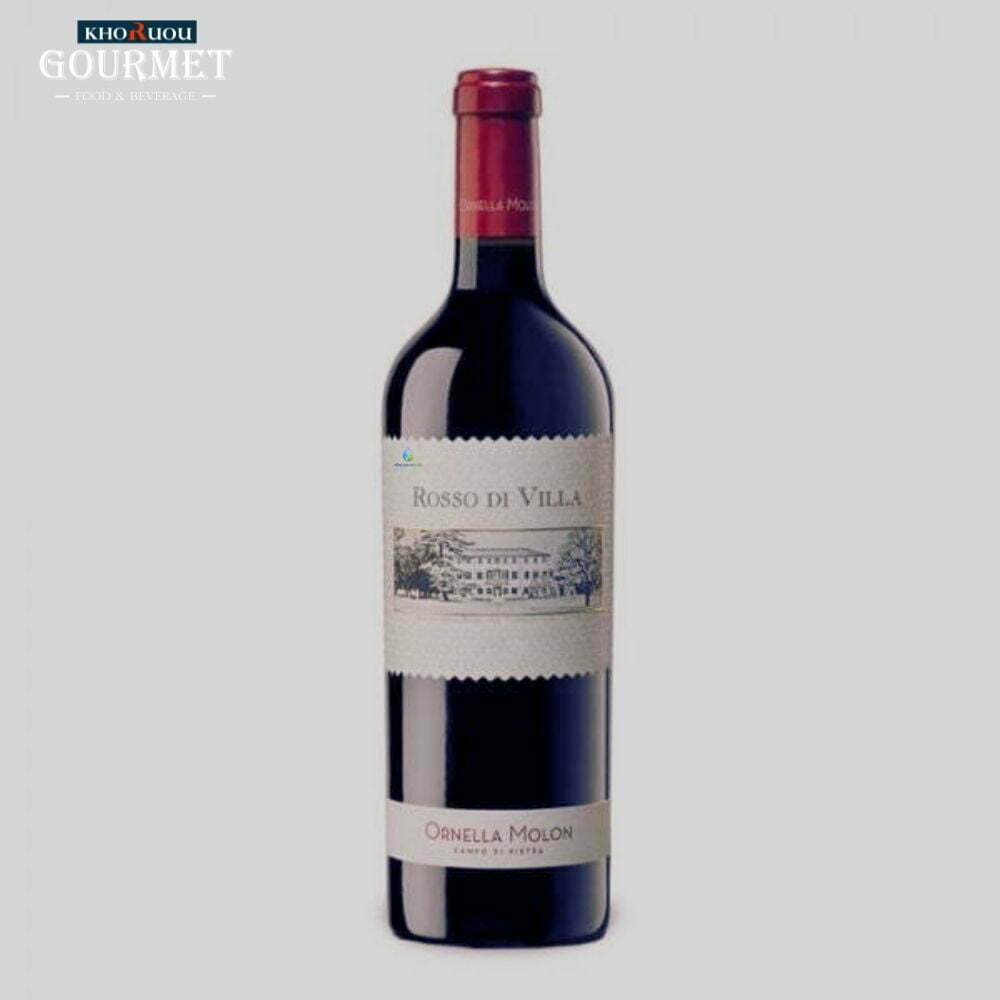 Rượu vang Ý Rosso di Villa Doc Piave 2016 có màu đỏ đậm ma mị và quyến rũ nhờ được làm từ giống nho Merlot nổi tiếng