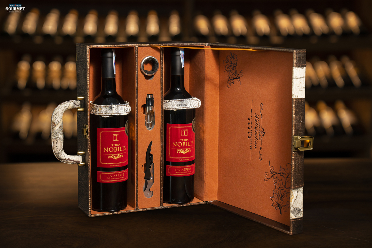 Mua rượu làm quà tặng cho người thân, gia đình có ý nghĩa gì?