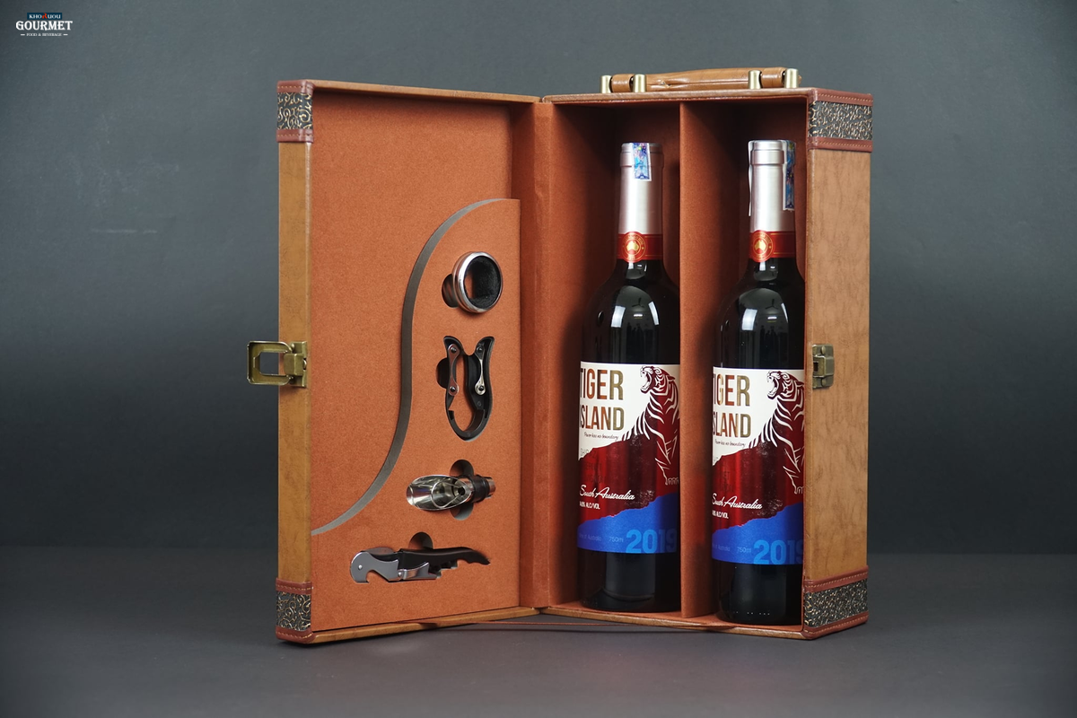 Tặng rượu thể hiện sự tinh tế và hiểu biết